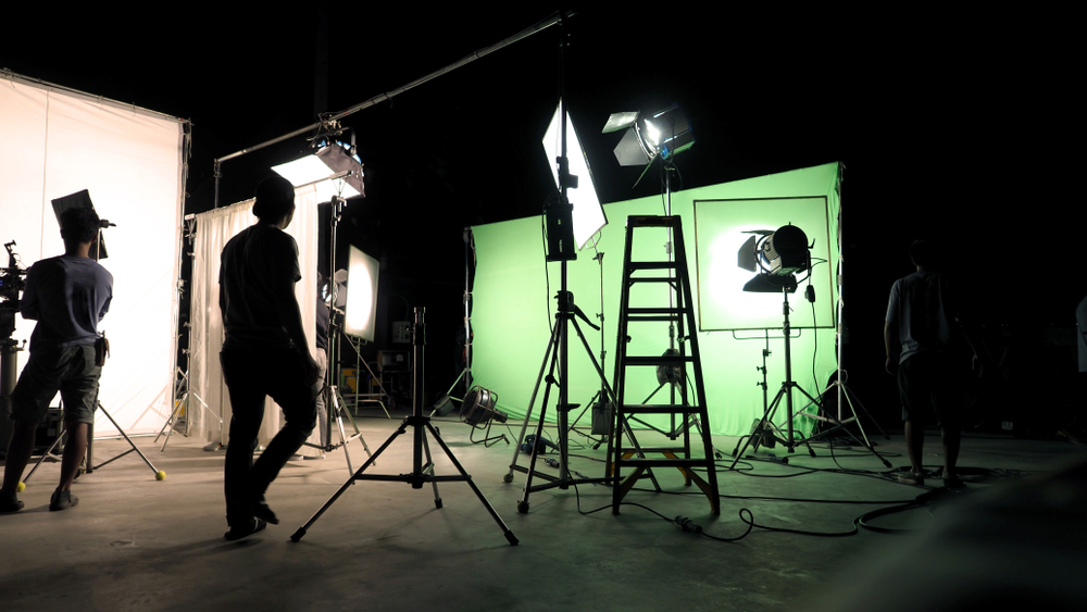 Imagem de um estúdio, onde ocorrem gravações de vídeos.